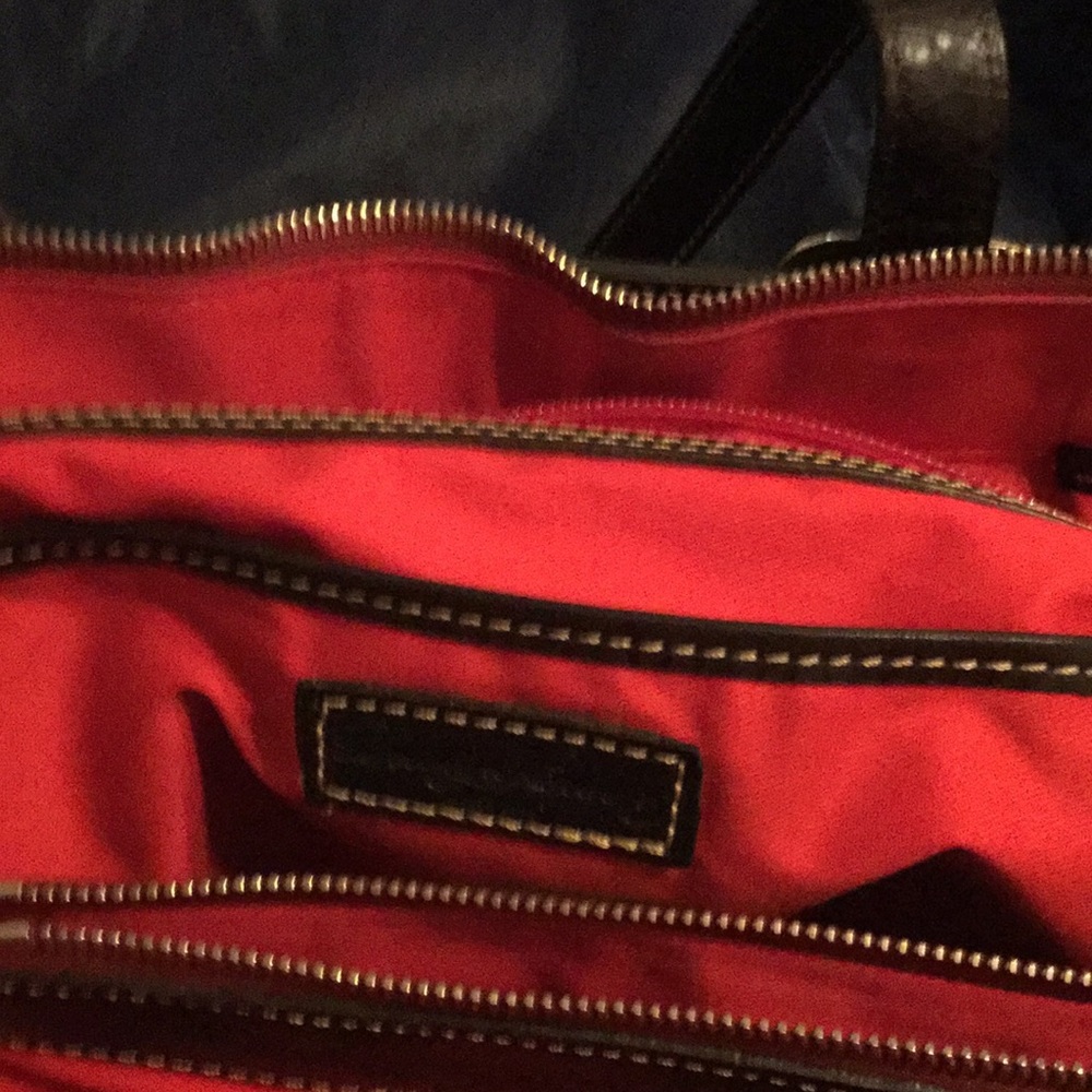 Handbag - Picture 8 of 8